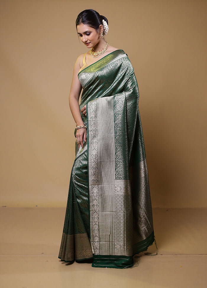 Green Dupion Silk Saree With Blouse Piece