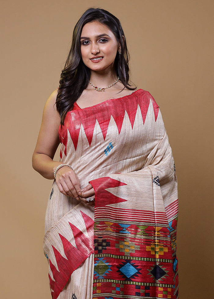 Cream Tussar Silk Saree With Blouse Piece