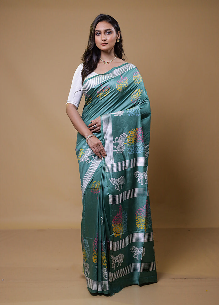 Green Printed Silk Saree Without Blouse Piece