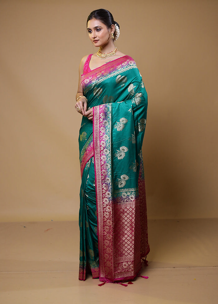 Green Dupion Silk Saree With Blouse Piece