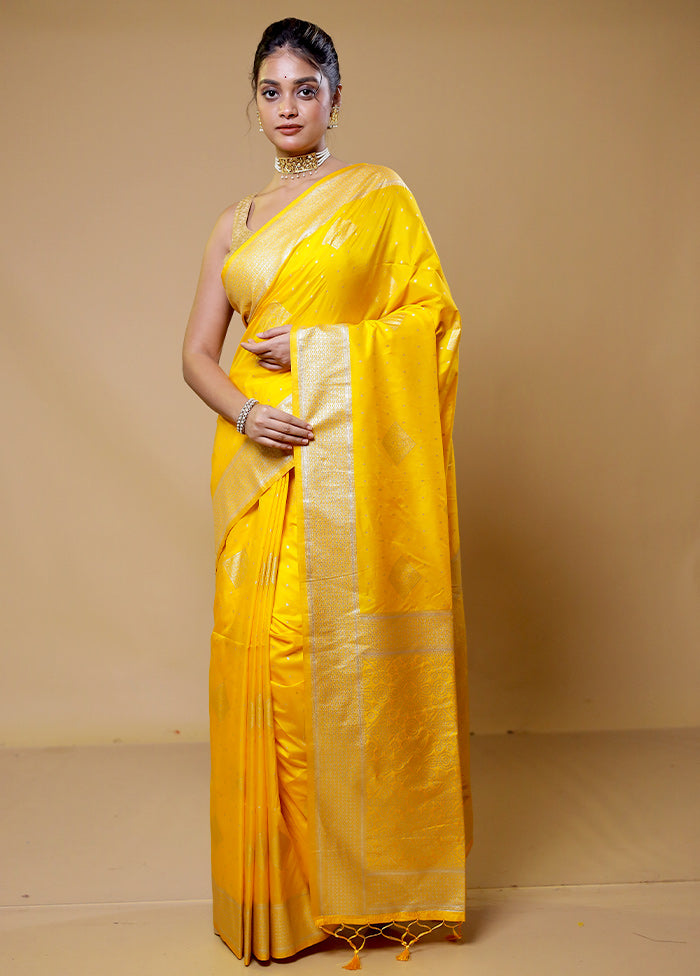 Yellow Dupion Silk Saree With Blouse Piece