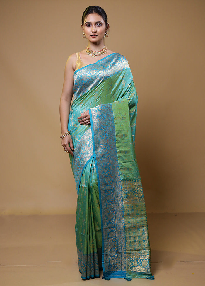 Green Dupion Silk Saree With Blouse Piece