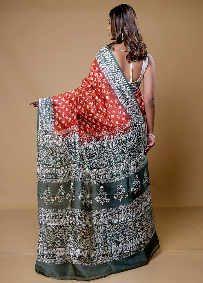 Red Printed Pure Silk Saree Without Blouse Piece