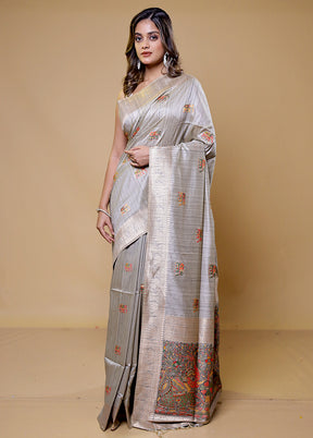 Grey Tussar Silk Saree With Blouse Piece