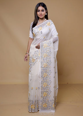 White Pure Cotton Saree With Blouse Piece