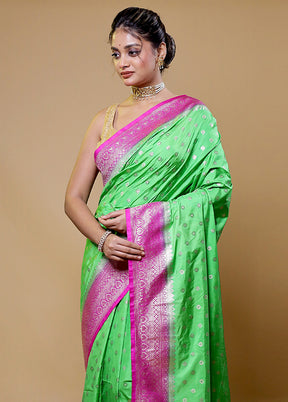 Green Dupion Silk Saree With Blouse Piece