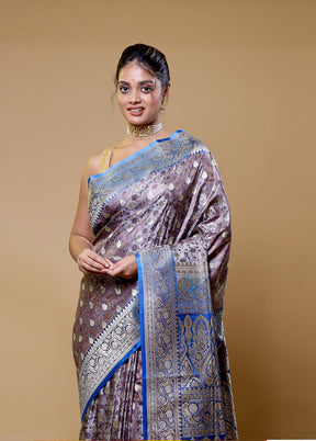 Grey Handloom Tanchoi Pure Silk Saree With Blouse Piece