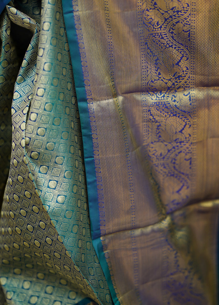 Green Handloom Kanchipuram Pure Silk Saree With Blouse Piece