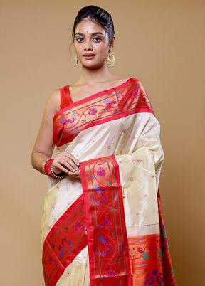 Cream Kanjivaram Silk Saree With Blouse Piece