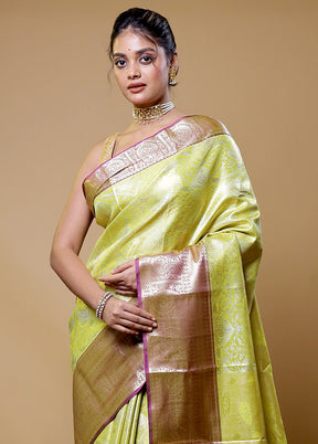 Green Kanjivaram Silk Saree With Blouse Piece