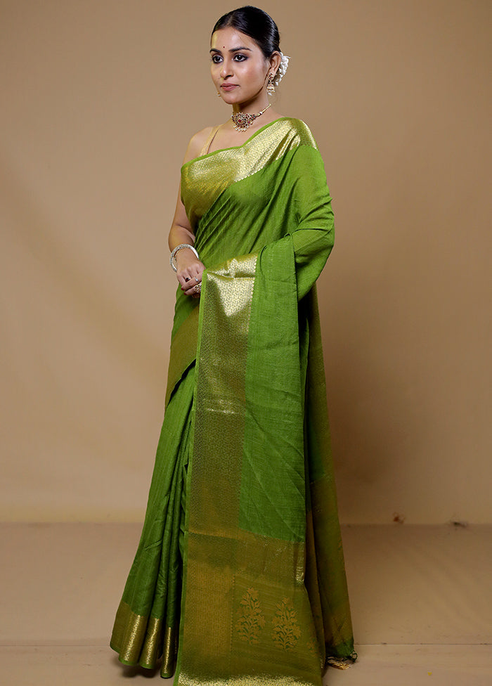 Green Dupion Silk Saree With Blouse Piece