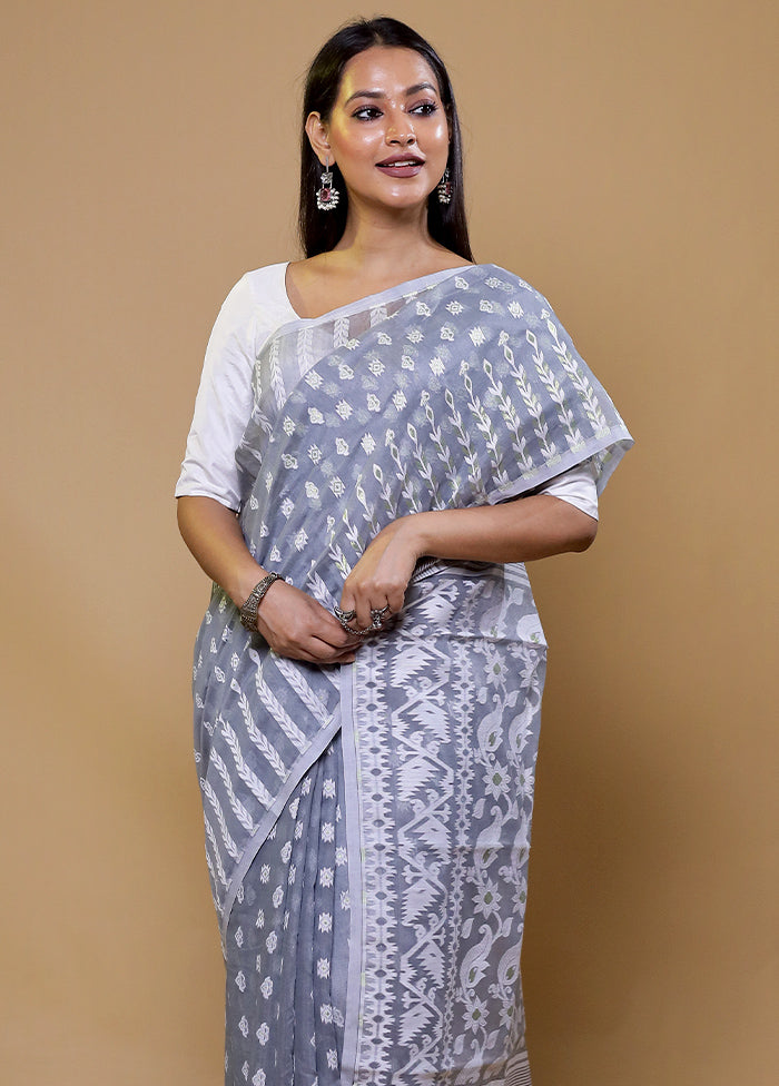 Grey Tant Jamdani Saree Without Blouse Piece