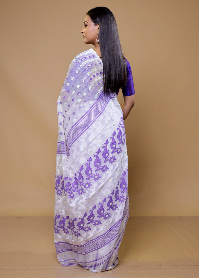 White Tant Jamdani Saree Without Blouse Piece