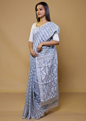 Grey Tant Jamdani Saree Without Blouse Piece