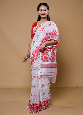 White Tant Jamdani Saree Without Blouse Piece