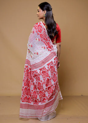 White Tant Jamdani Saree Without Blouse Piece