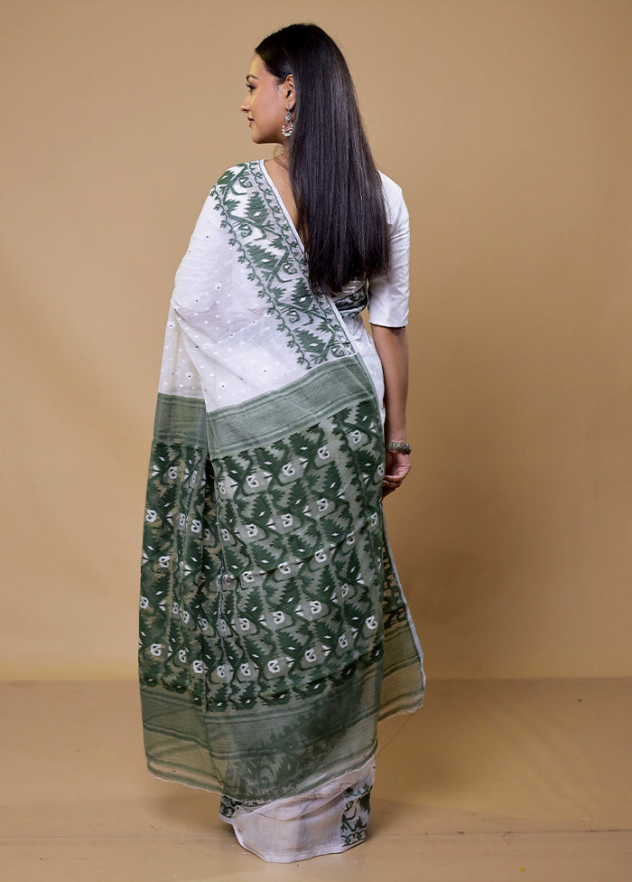 White Tant Jamdani Saree Without Blouse Piece