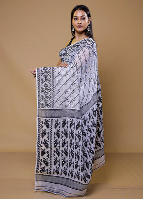 Grey Tant Jamdani Saree Without Blouse Piece