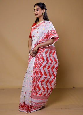 White Tant Jamdani Saree Without Blouse Piece