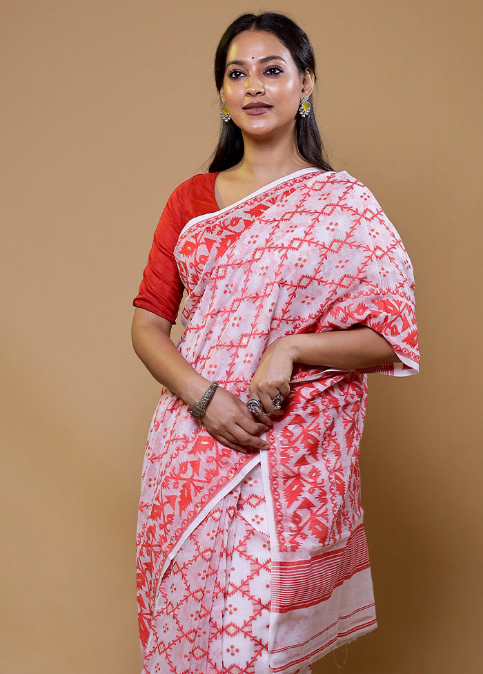 White Tant Jamdani Saree Without Blouse Piece