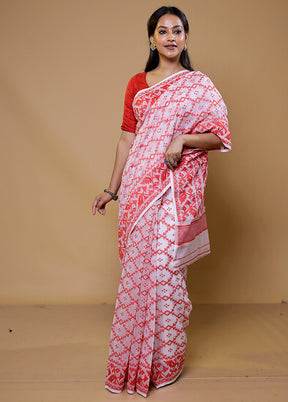 White Tant Jamdani Saree Without Blouse Piece