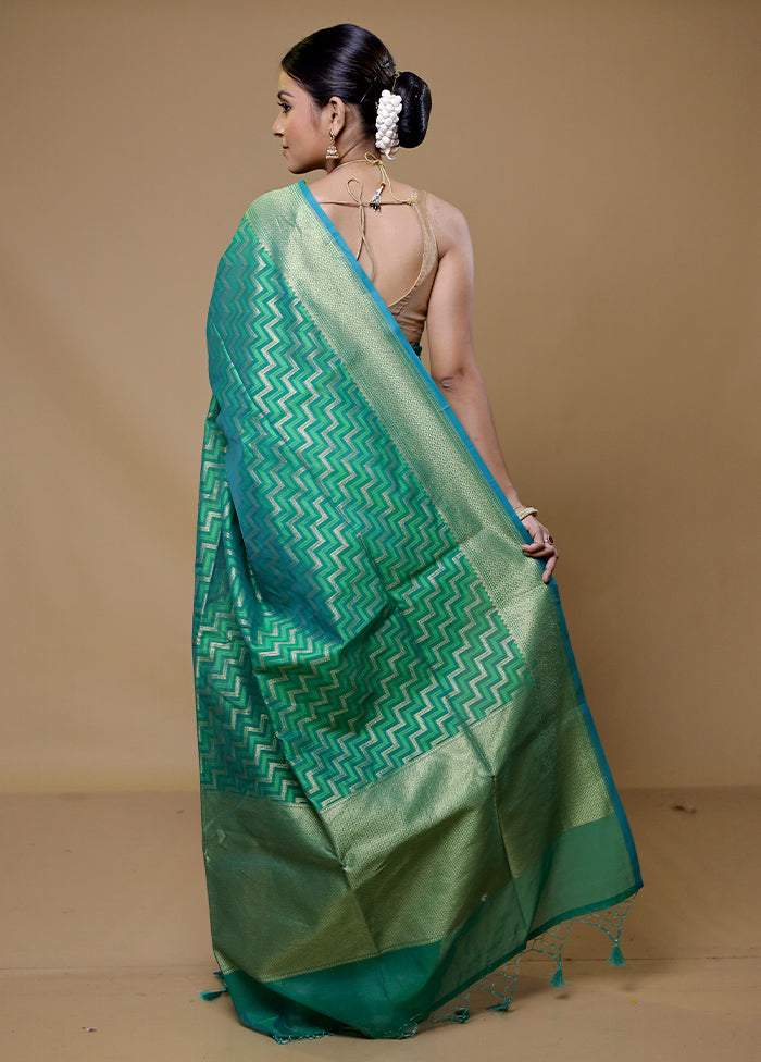 Green Kora Silk Saree With Blouse Piece