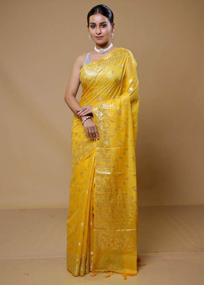 Yellow Cotton Saree With Blouse Piece