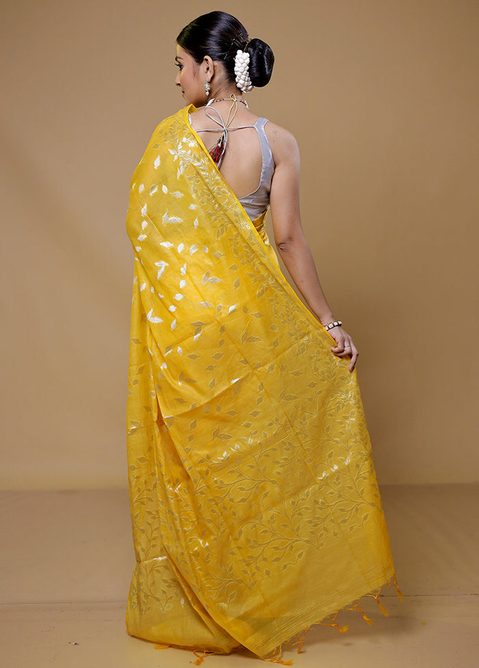 Yellow Cotton Saree With Blouse Piece