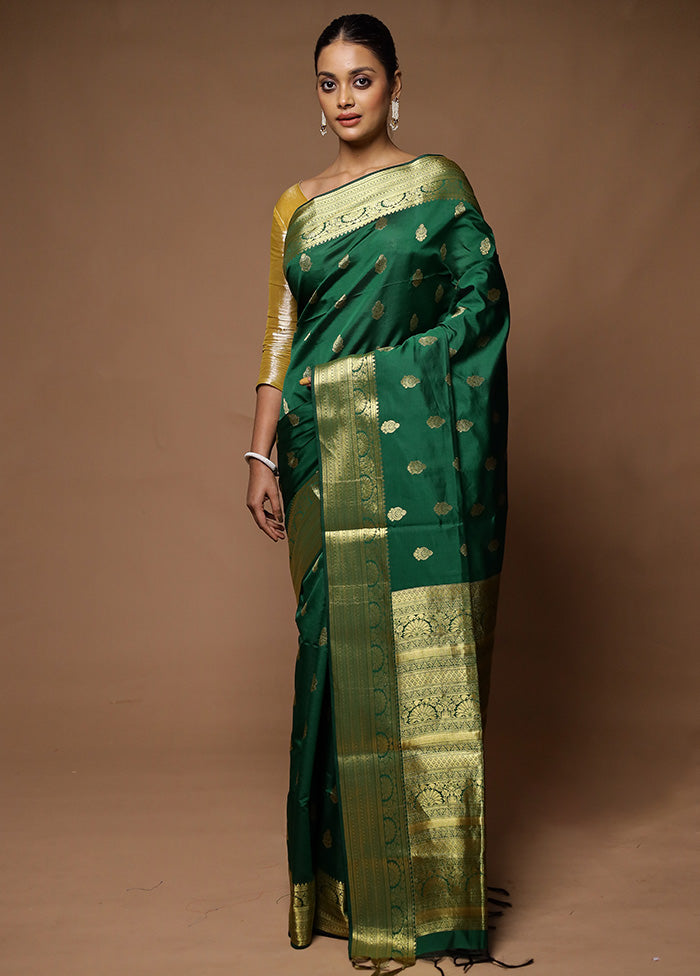 Green Kanjivaram Silk Saree With Blouse Piece