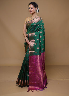 Green Kanjivaram Silk Saree With Blouse Piece