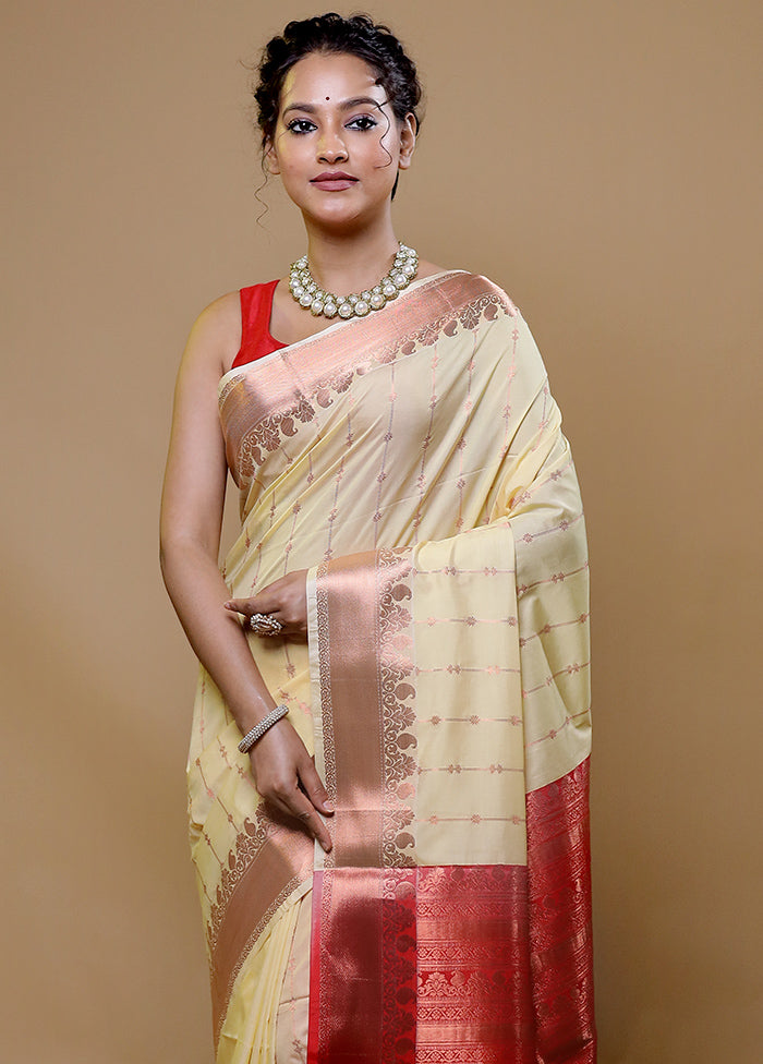 Cream Kanjivaram Silk Saree With Blouse Piece