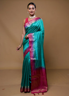 Green Dupion Silk Saree With Blouse Piece