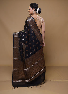 Black Kora Silk Saree With Blouse Piece