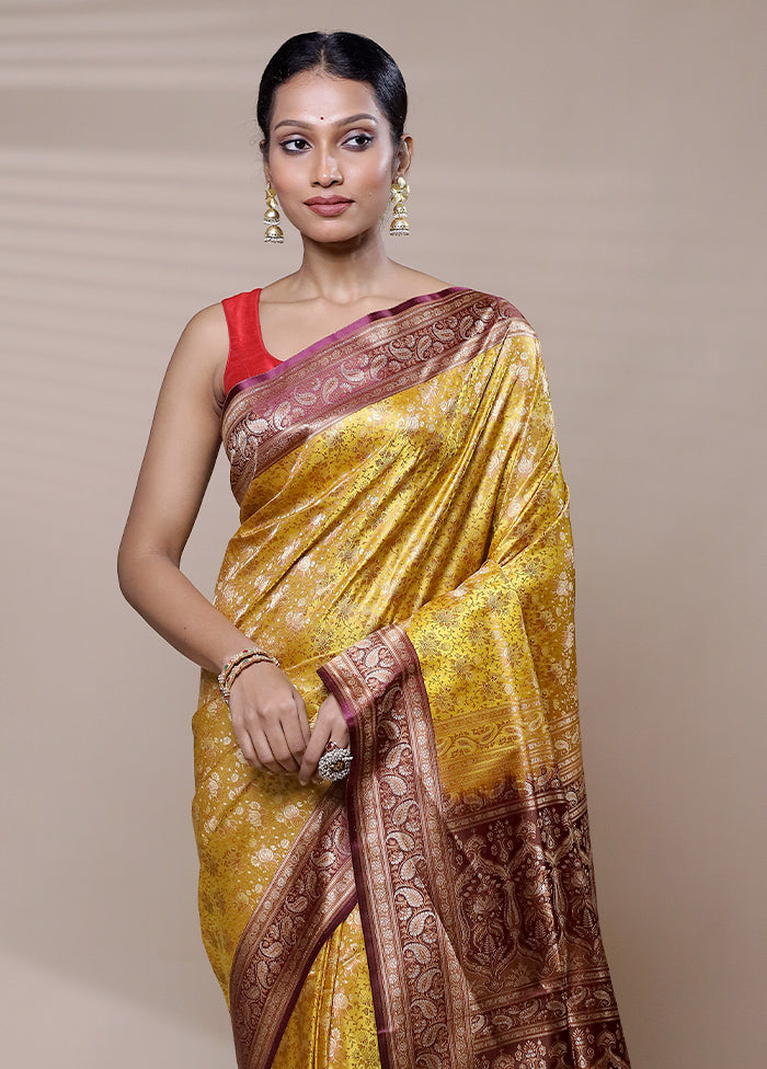 Yellow Jamewar Silk Saree With Blouse Piece