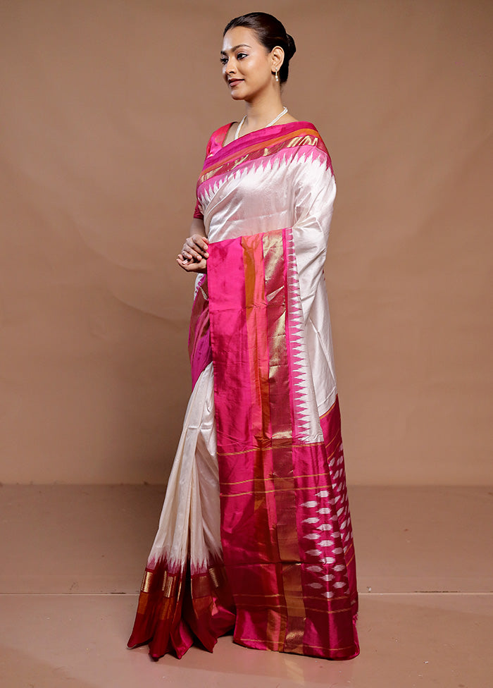 White Handloom Ikkat Pure Silk Saree With Blouse Piece