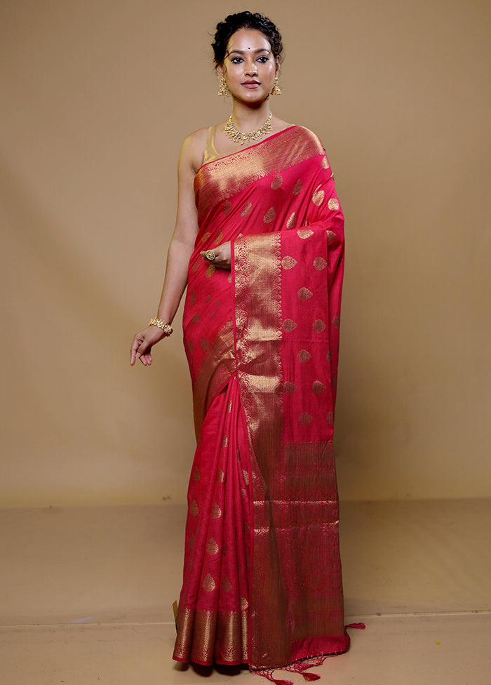 Red Dupion Silk Saree With Blouse Piece