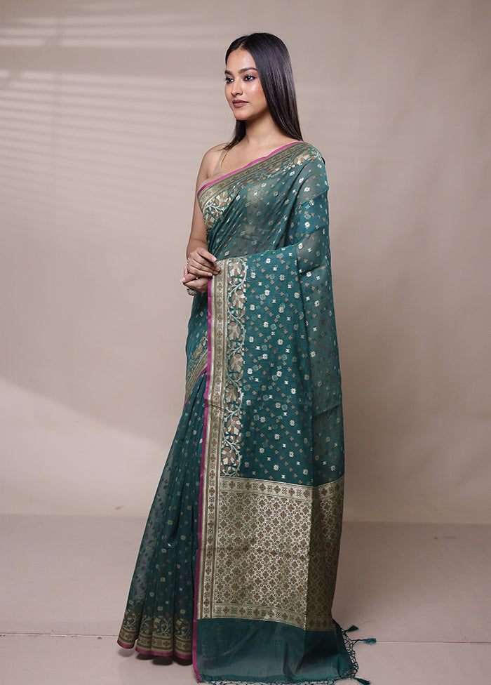 Green Kora Silk Saree With Blouse Piece