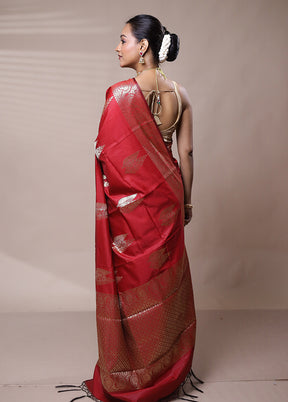 Red Cotton Saree With Blouse Piece