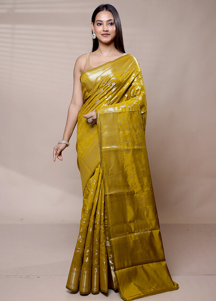 Yellow Dupion Silk Saree With Blouse Piece