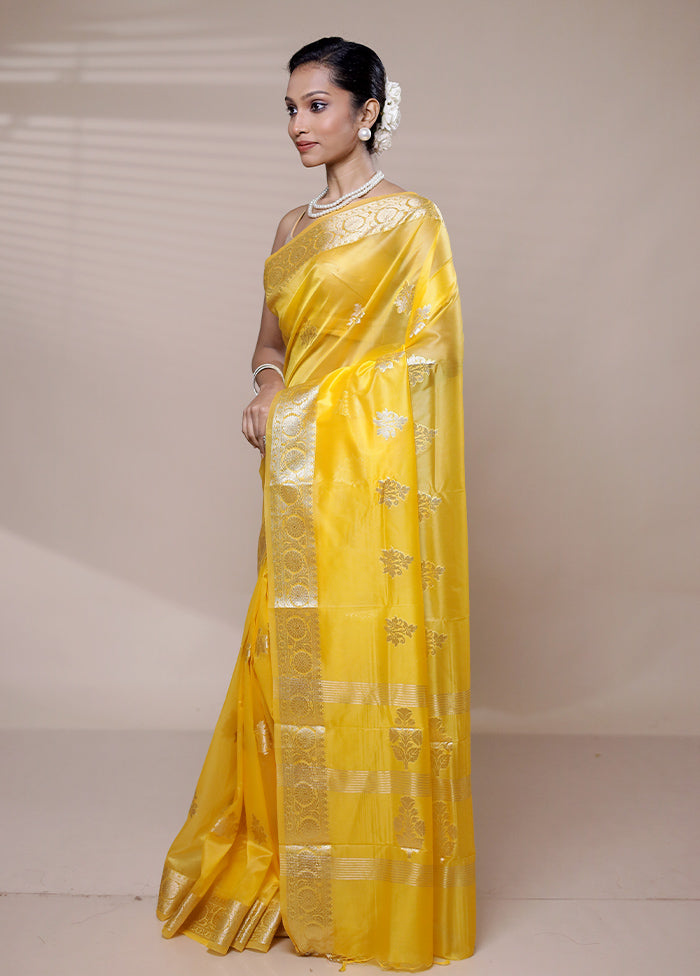 Yellow Organza Saree With Blouse Piece