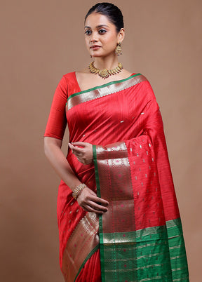 Red Cotton Saree With Blouse Piece