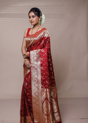 Red Banarasi Silk Saree With Blouse Piece