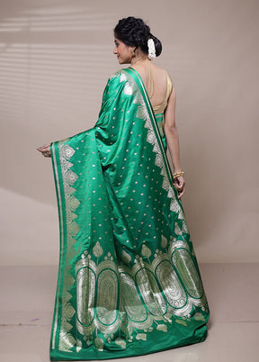 Green Banarasi Silk Saree With Blouse Piece