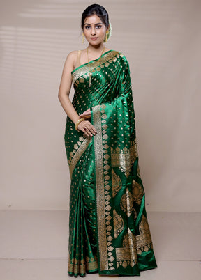 Green Banarasi Silk Saree With Blouse Piece