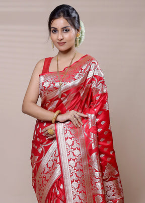 Red Banarasi Silk Saree With Blouse Piece