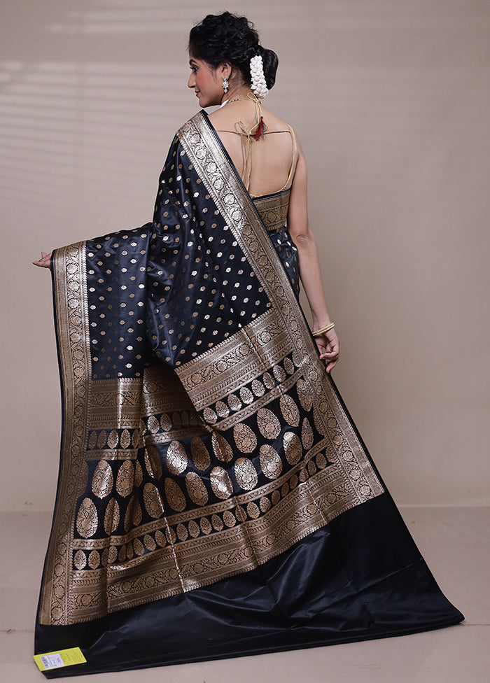 Black Banarasi Silk Saree With Blouse Piece