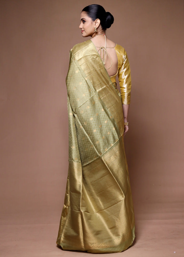 Green Handloom Kanjivaram Pure Silk Saree With Blouse Piece