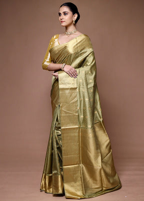 Green Handloom Kanjivaram Pure Silk Saree With Blouse Piece