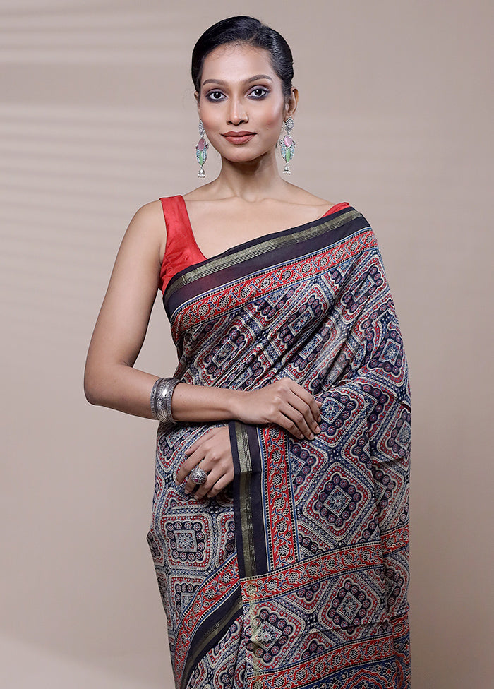 Grey Chanderi Cotton Saree With Blouse Piece