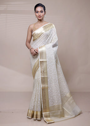 White Kota Cotton Saree With Blouse Piece